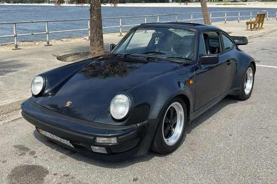 1988 Porsche 911 Turbo Coupe