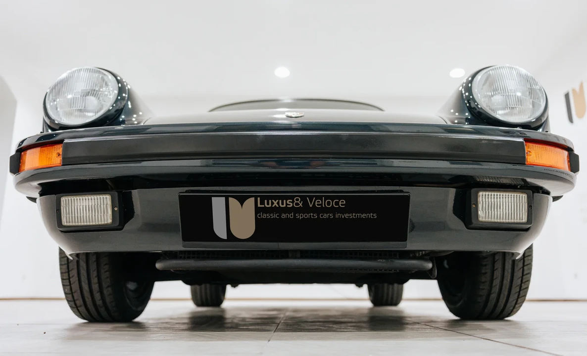 1989 Porsche 911 Carrera 3.2 - Image 24 of 31