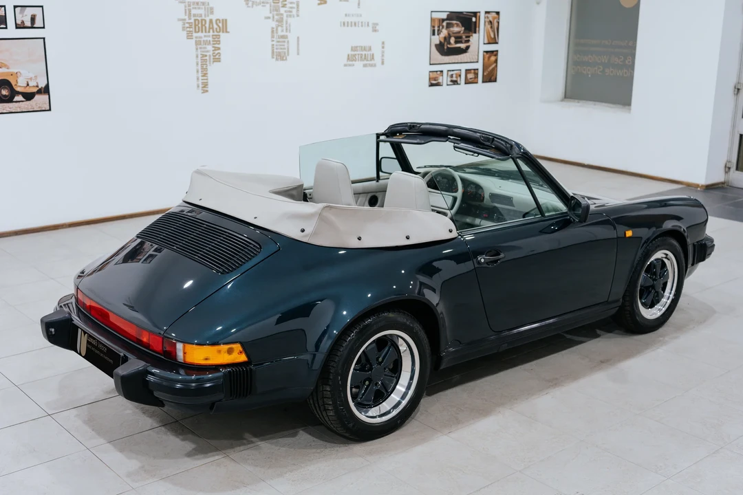 1989 Porsche 911 Carrera 3.2 - Image 6 of 31