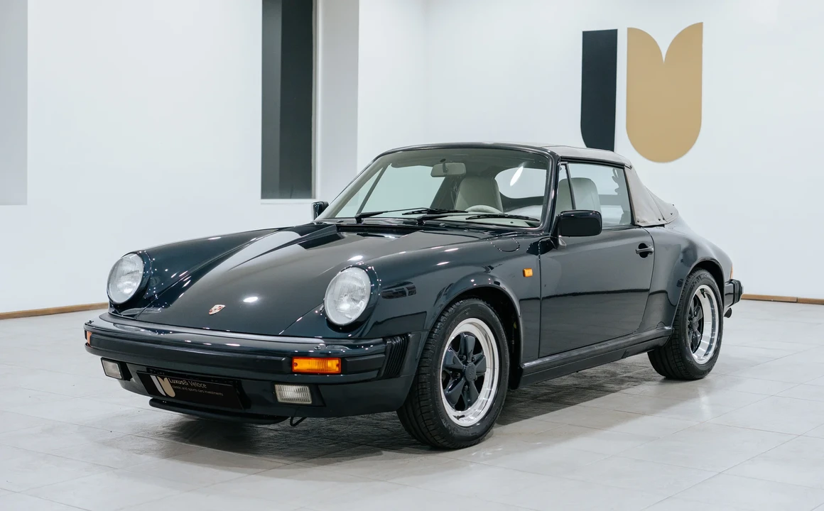 1989 Porsche 911 Carrera 3.2 - Image 13 of 31