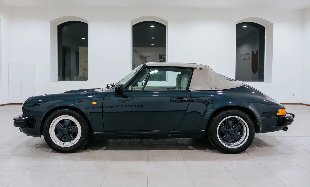 1989 Porsche 911 Carrera 3.2 - Image 12 of 31