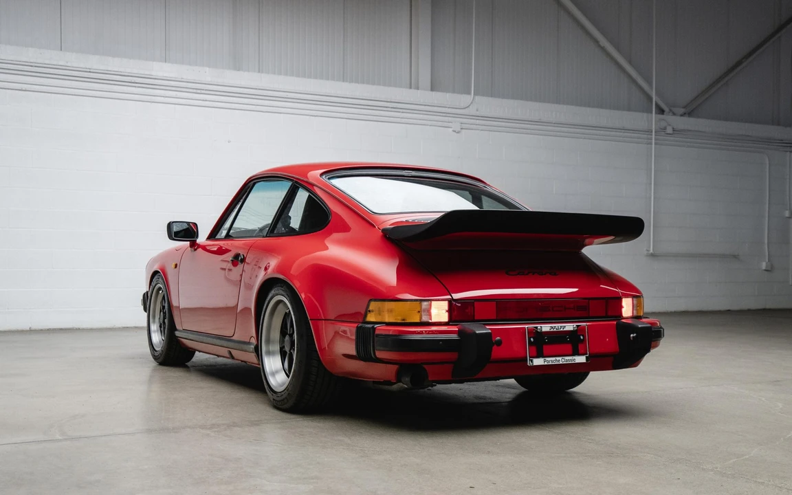 1989 Porsche 911 Carrera 3.2 - Image 30 of 31