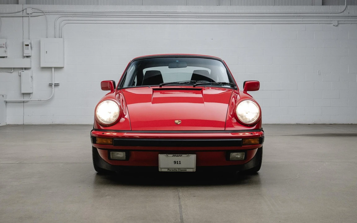 1989 Porsche 911 Carrera 3.2 - Image 9 of 31
