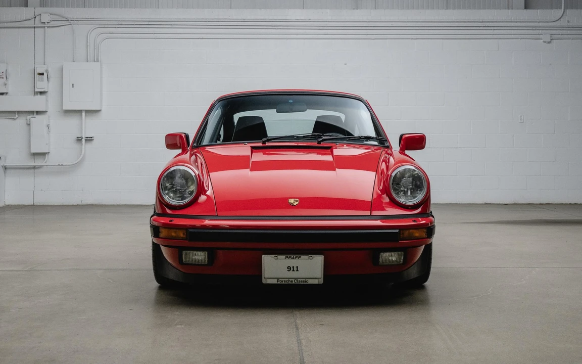 1989 Porsche 911 Carrera 3.2 - Image 10 of 31