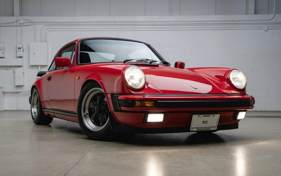 1989 Porsche 911 Carrera 3.2 - Image 13 of 31