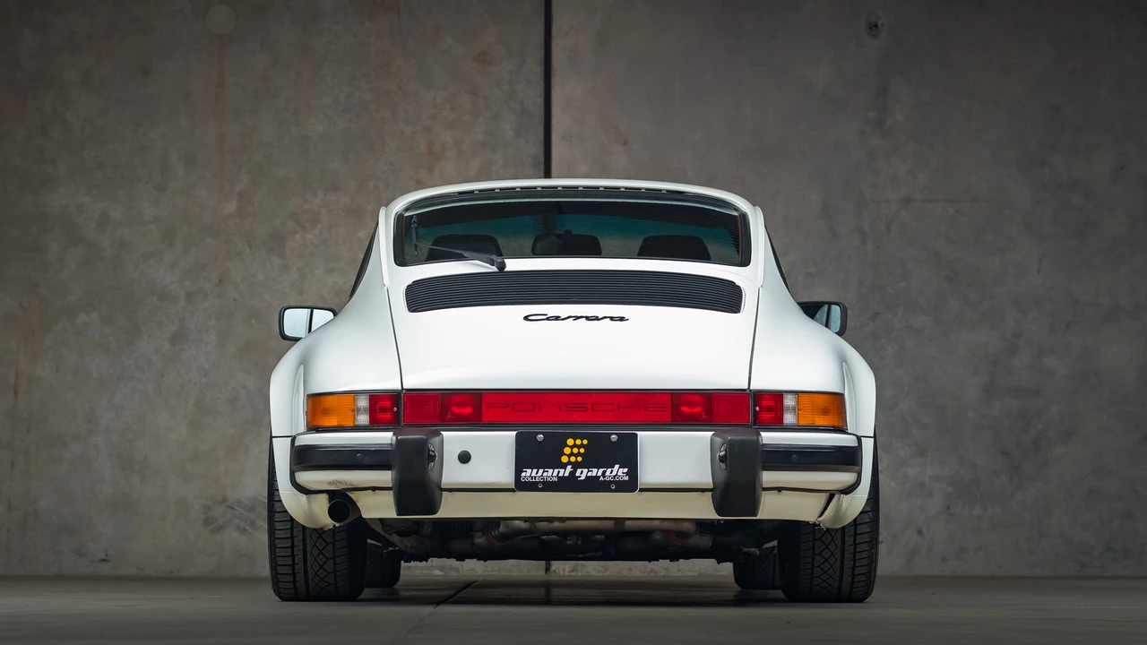 1989 Porsche 911 Carrera 3.2 - Image 10 of 31