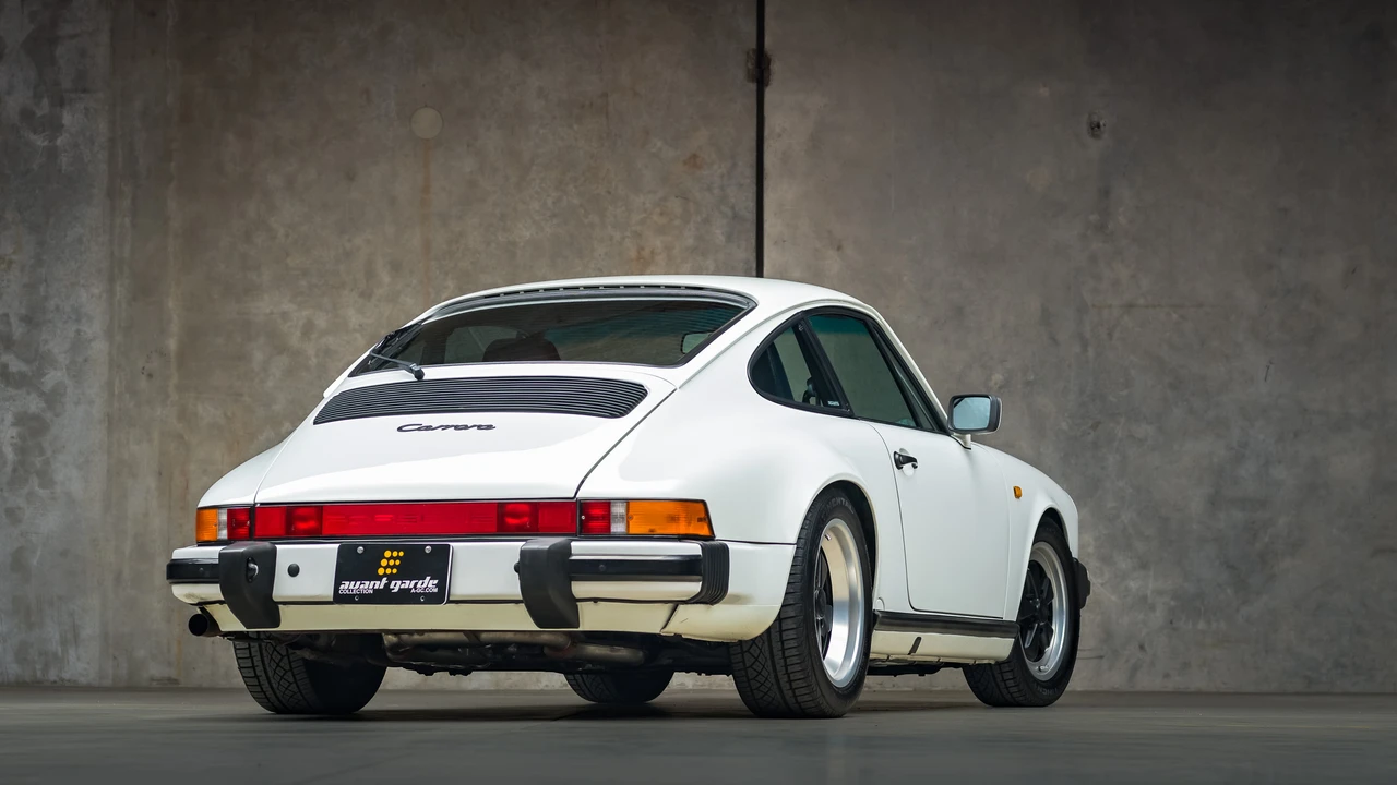 1989 Porsche 911 Carrera 3.2 - Image 12 of 31