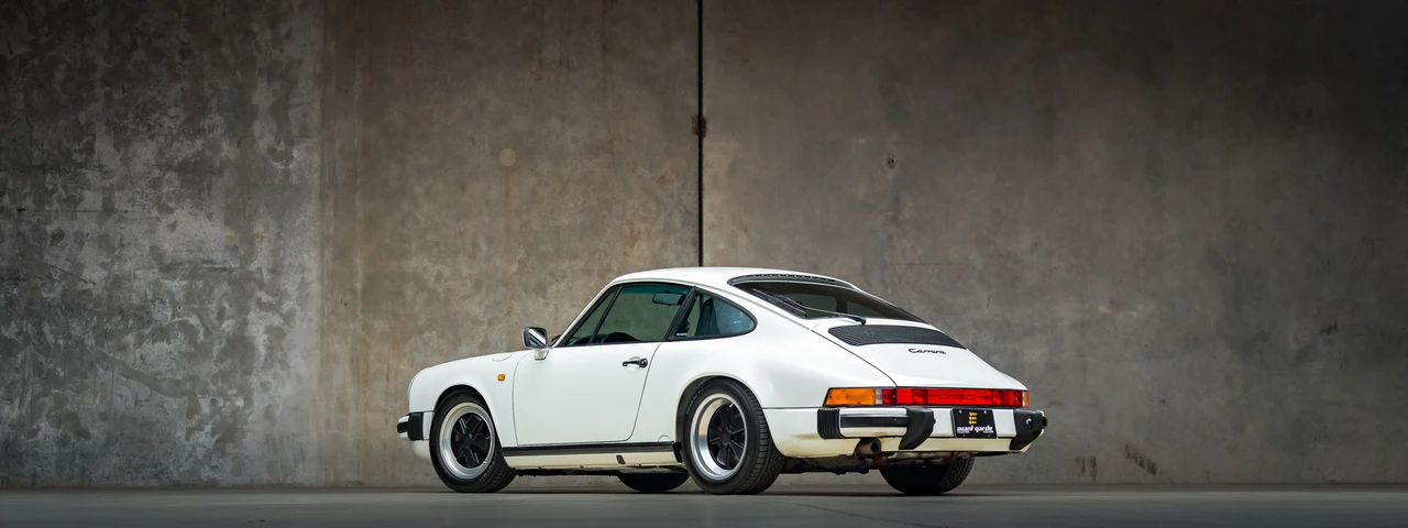 1989 Porsche 911 Carrera 3.2 - Image 8 of 31