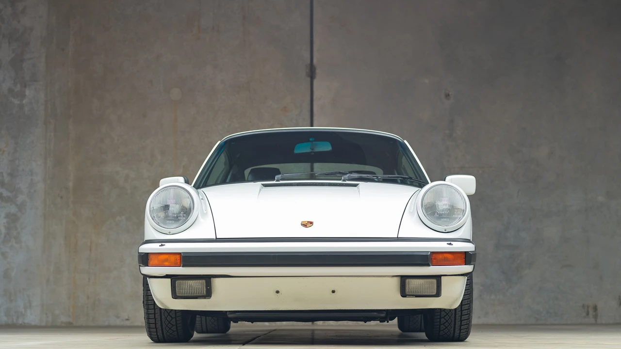 1989 Porsche 911 Carrera 3.2 - Image 20 of 31