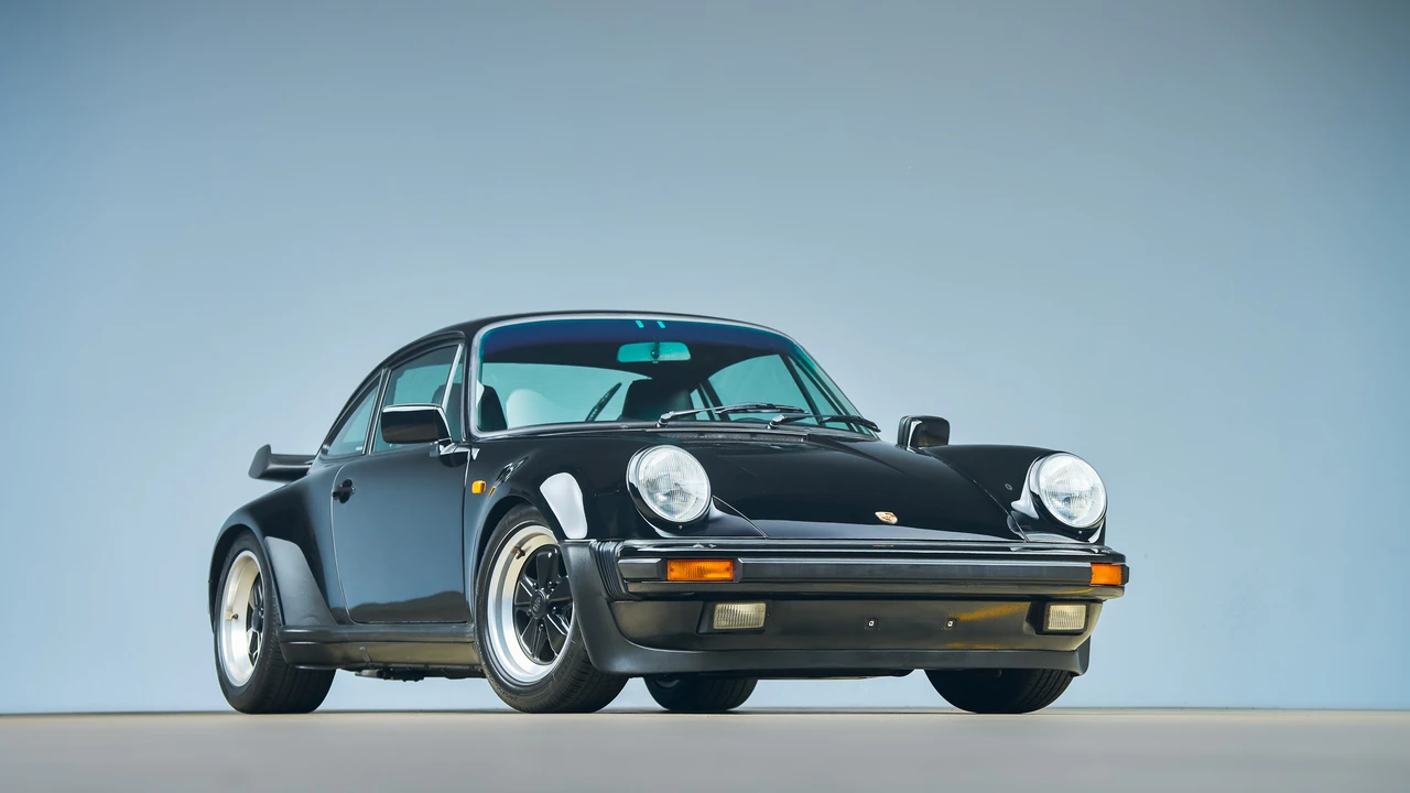 1989 Porsche 930 Turbo - Image 13 of 31