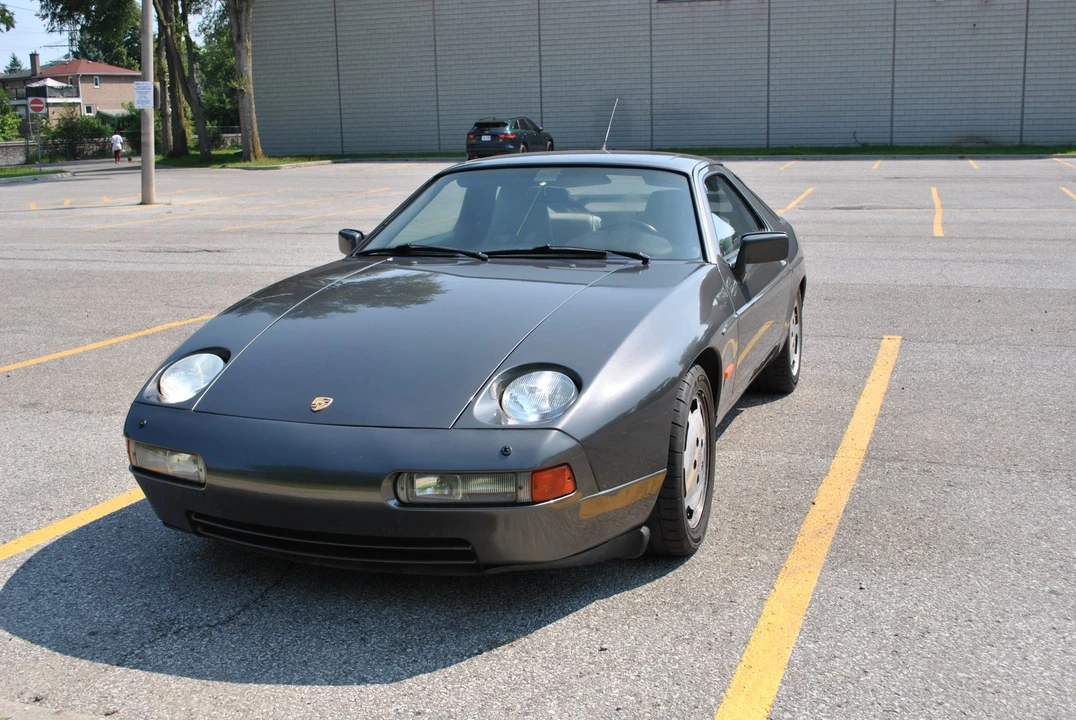 1989 Porsche 928 S4 - Image 5 of 31