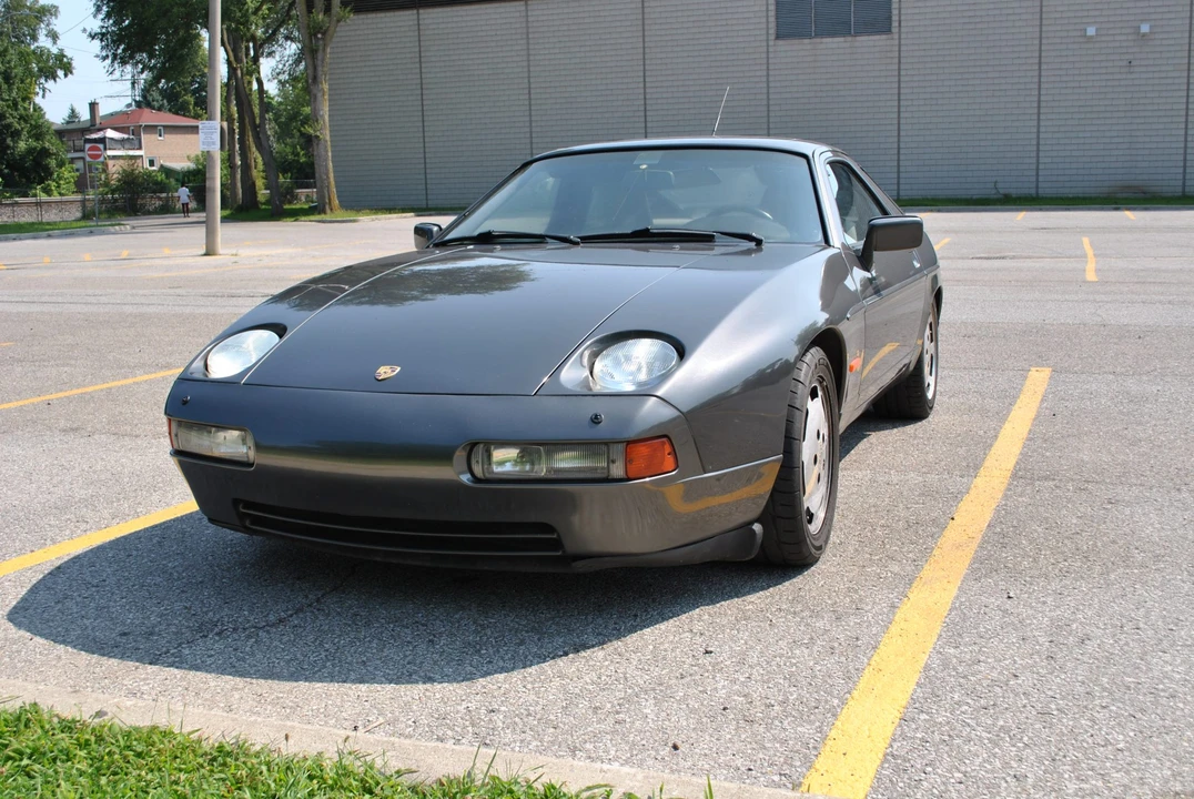 1989 Porsche 928 S4 - Image 6 of 31