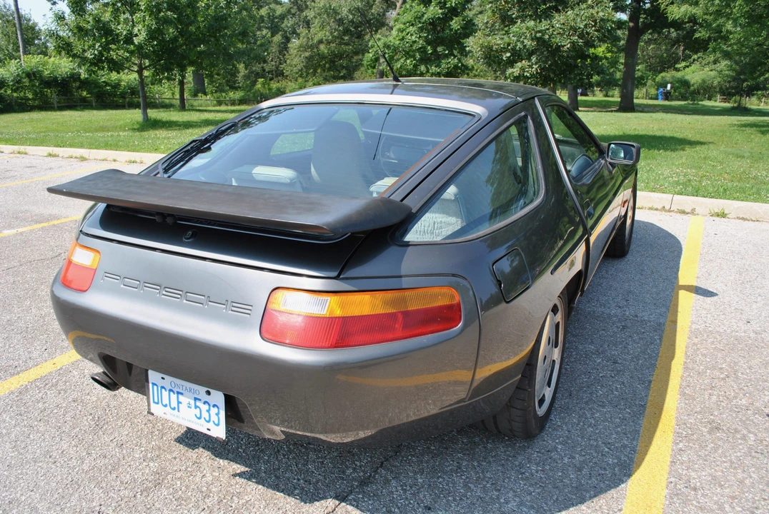 1989 Porsche 928 S4 - Image 26 of 31