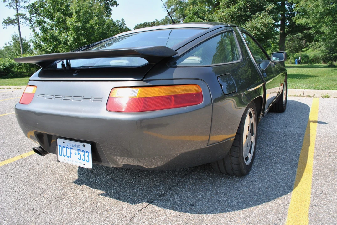 1989 Porsche 928 S4 - Image 27 of 31