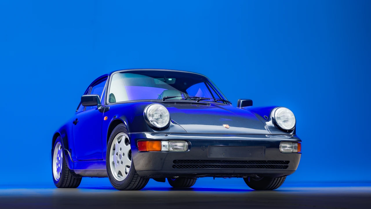 1990 Porsche 964 Carrera 4 - Image 12 of 31