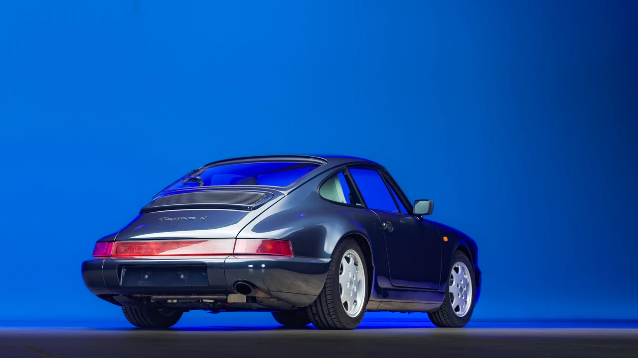 1990 Porsche 964 Carrera 4 - Image 8 of 31