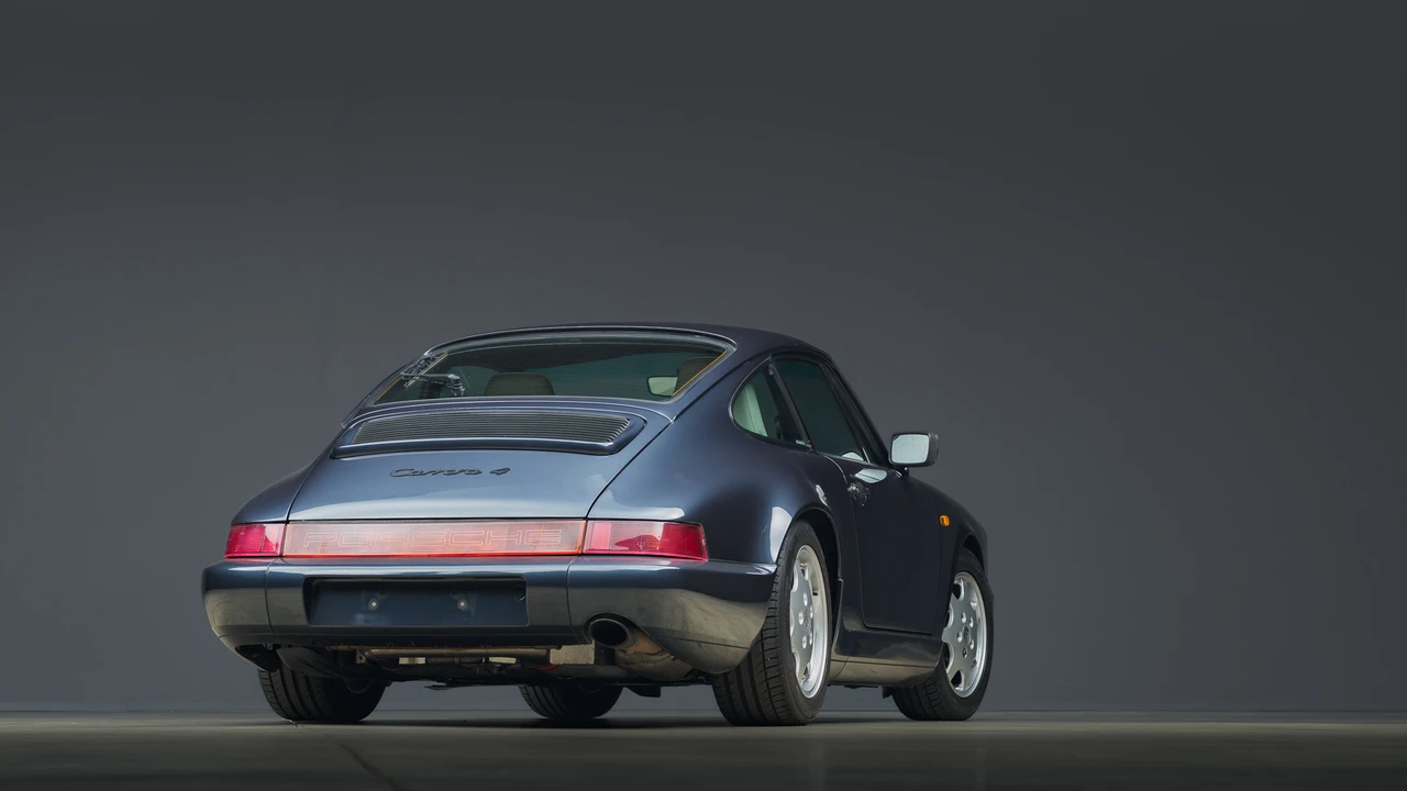 1990 Porsche 964 Carrera 4 - Image 21 of 31
