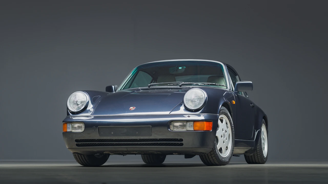 1990 Porsche 964 Carrera 4 - Image 14 of 31