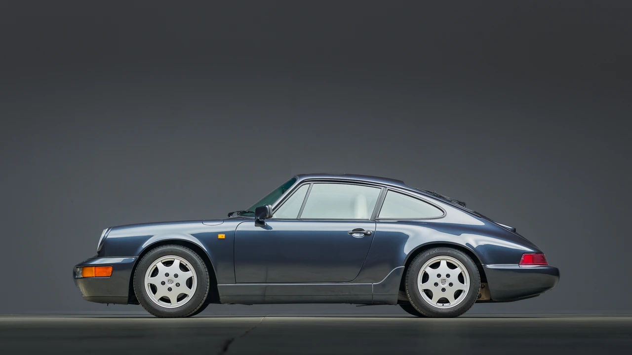 1990 Porsche 964 Carrera 4 - Image 16 of 31