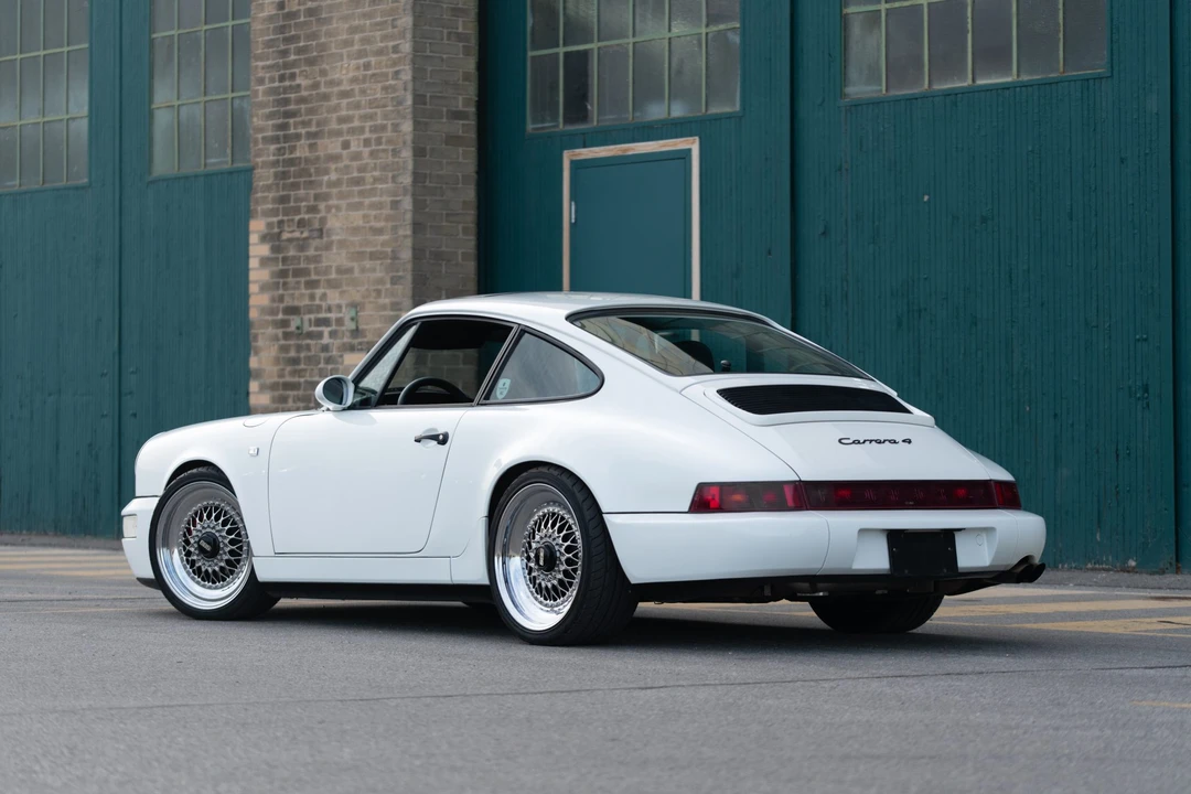 1990 Porsche 964 Carrera 4 - Image 6 of 31