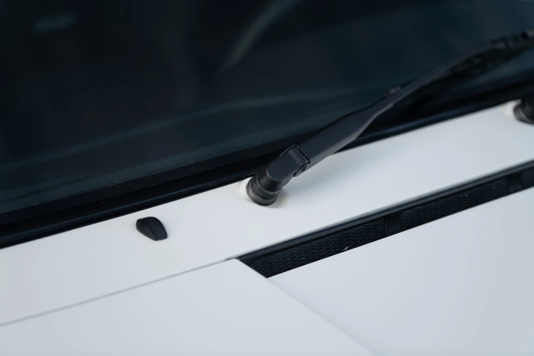 1990 Porsche 964 Carrera 4 - Image 25 of 31