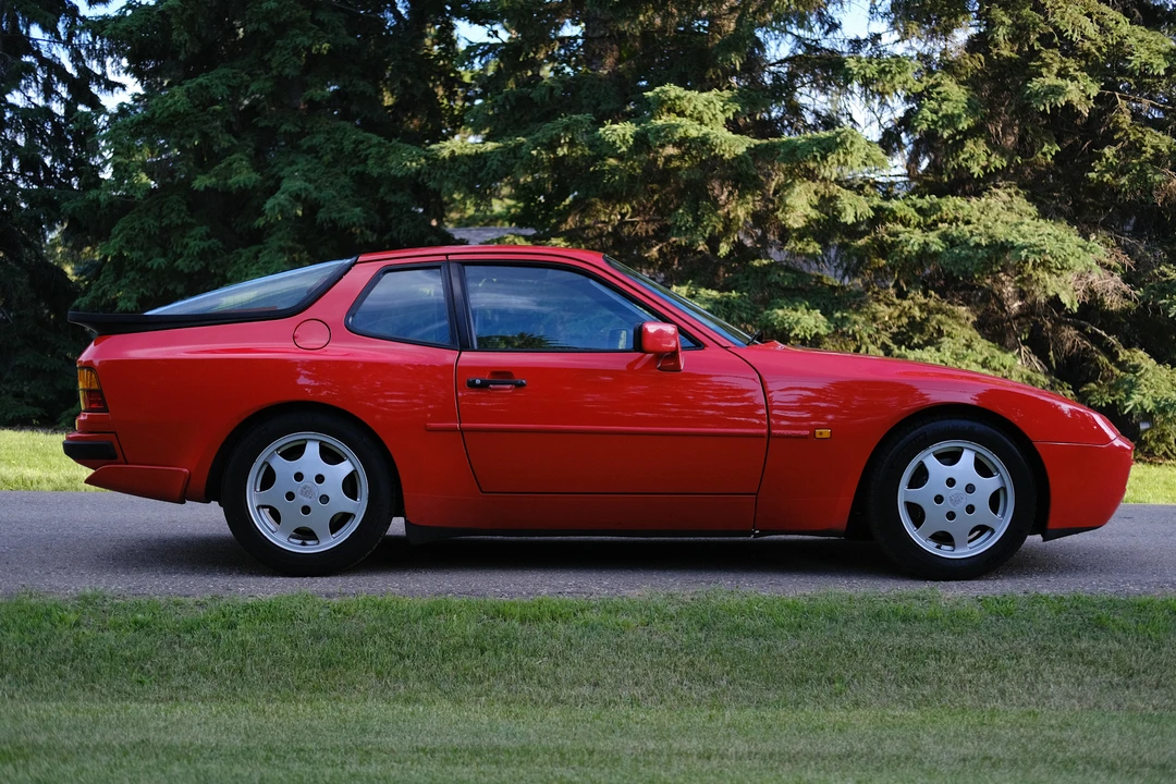 1990 Porsche 944 S2 - Image 10 of 31