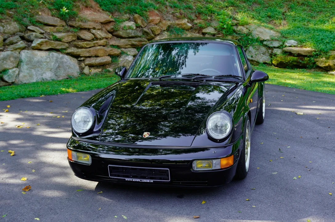 1990 Porsche 964 Carrera - Image 2 of 31