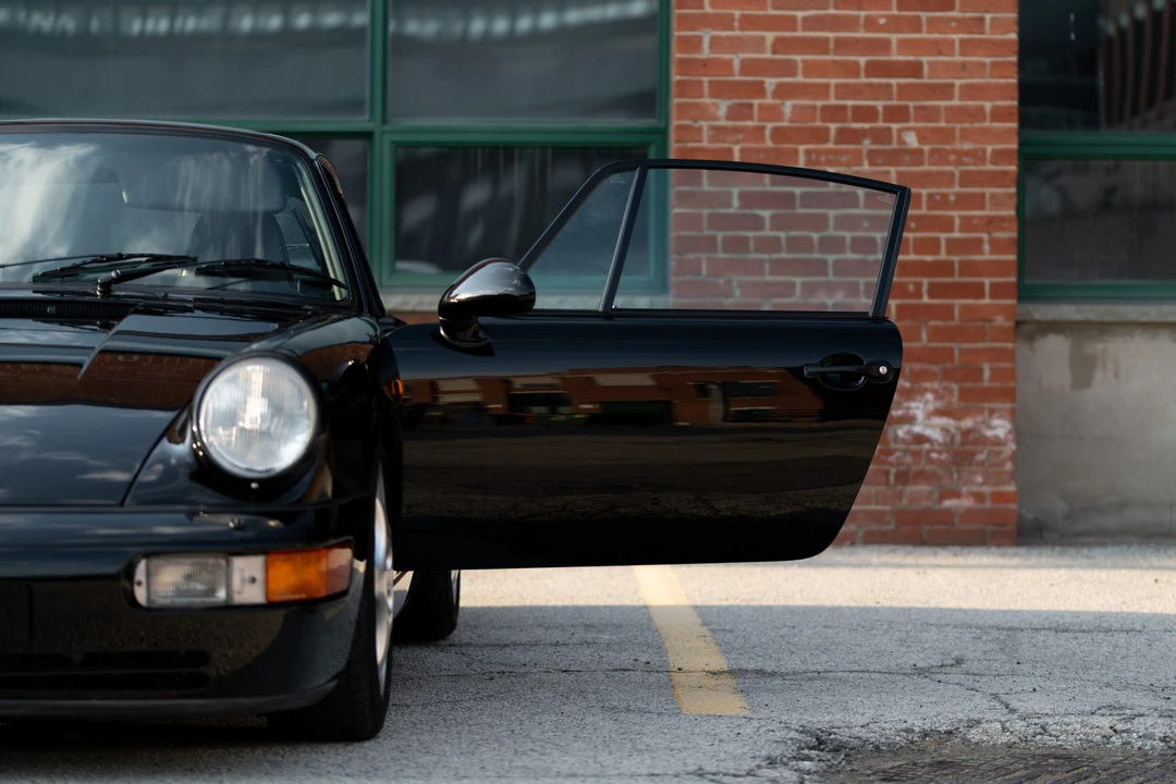 1991 Porsche 964 Carrera - Image 11 of 31