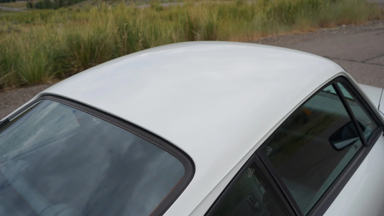1991 Porsche 964 Carrera 4 - Image 30 of 31