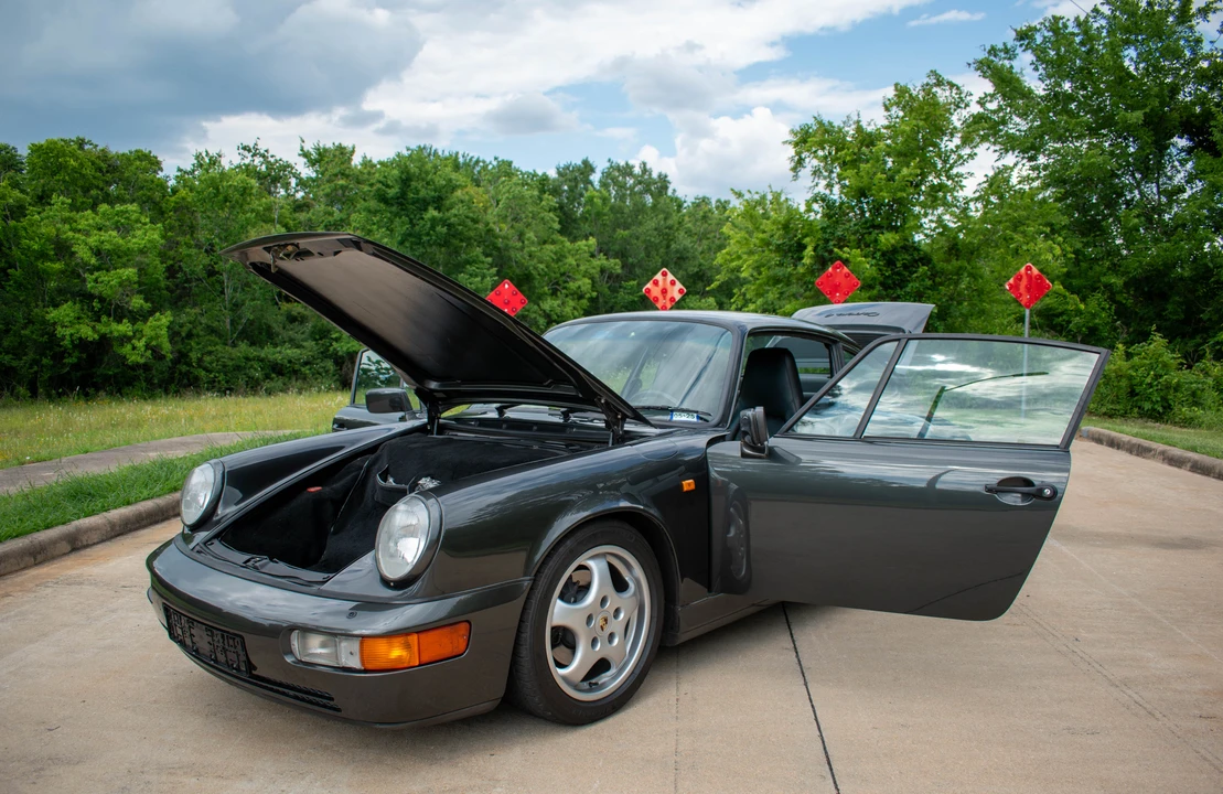 1991 Porsche 964 Carrera 4 - Image 10 of 31