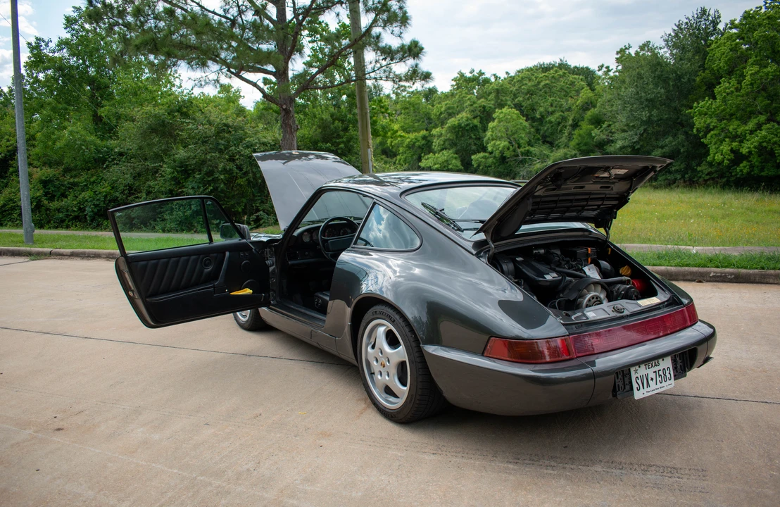 1991 Porsche 964 Carrera 4 - Image 12 of 31