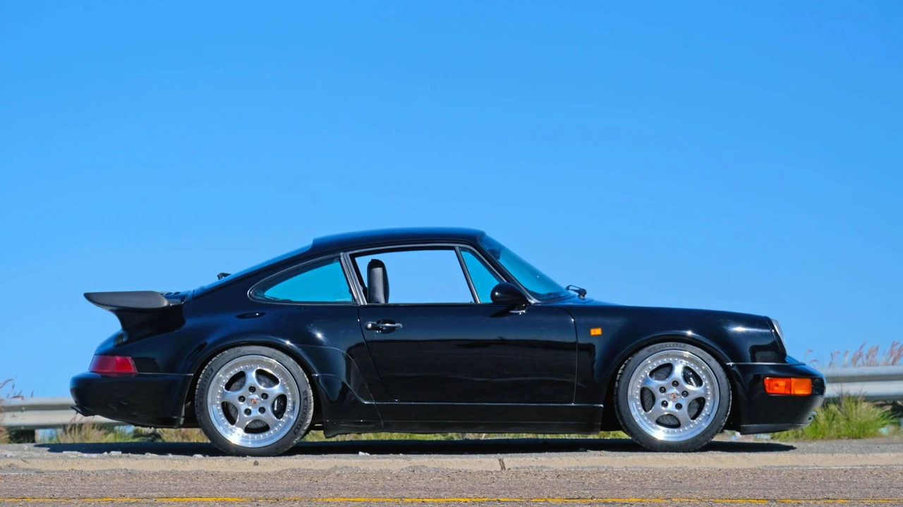 1991 Porsche 964 Turbo - Image 10 of 31