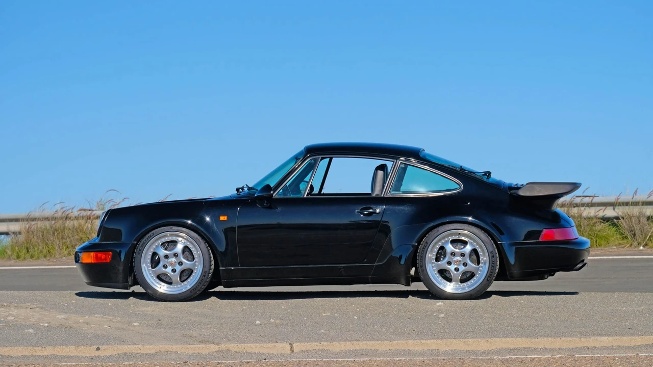 1991 Porsche 964 Turbo - Image 24 of 31