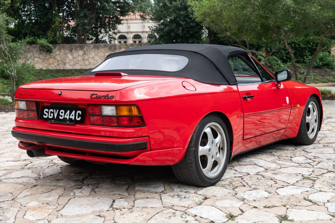 1991 Porsche 944 Turbo - Image 12 of 31