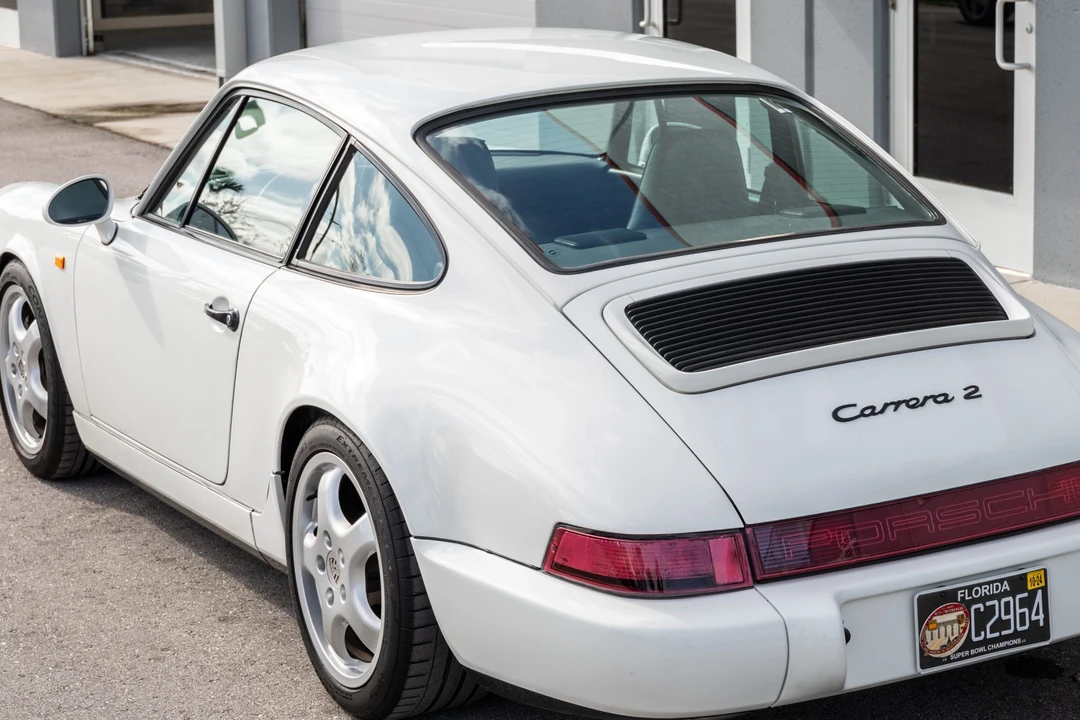 1992 Porsche 964 Carrera - Image 11 of 31