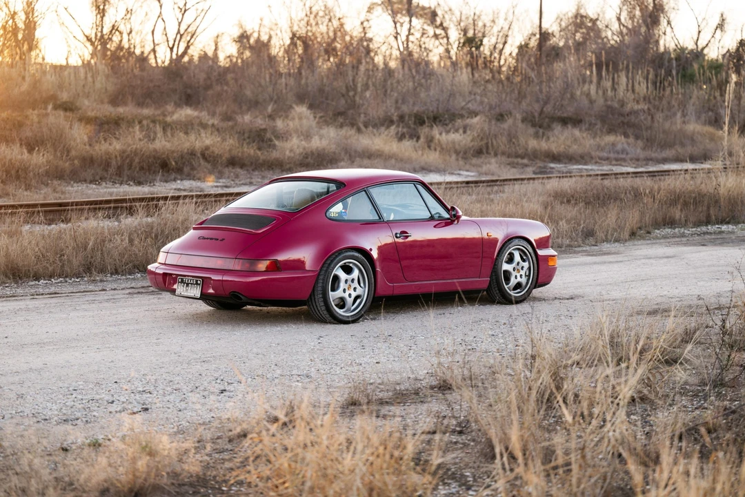 1992 Porsche 964 Carrera - Image 24 of 31