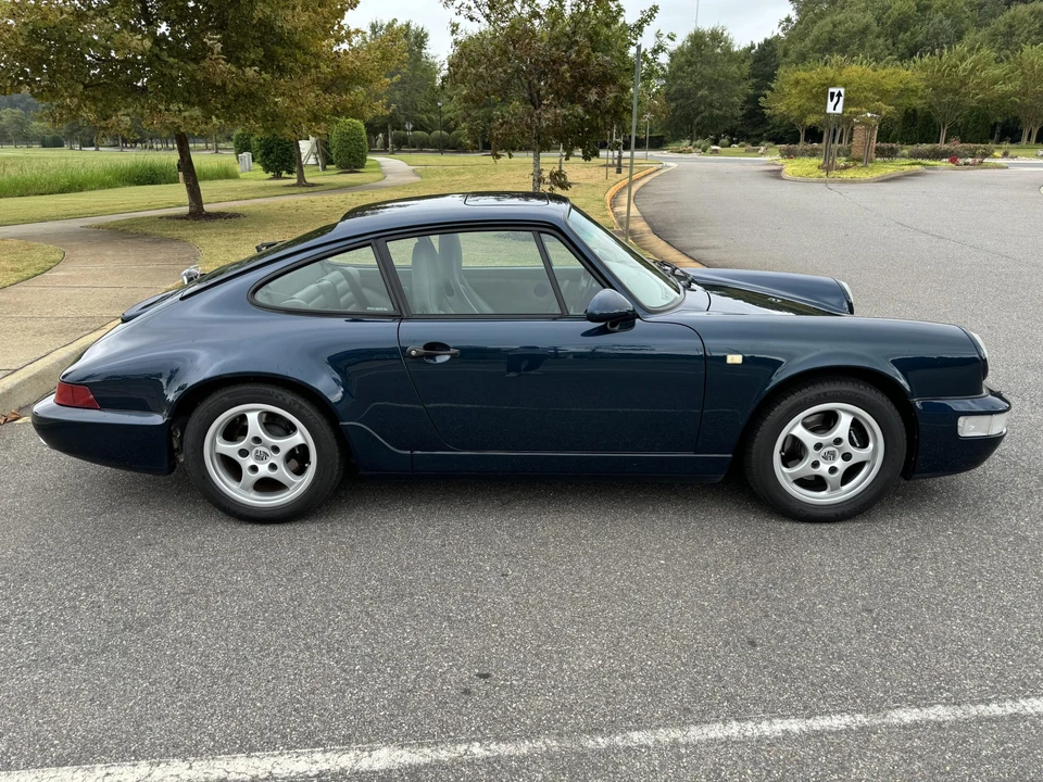 1992 Porsche 964 Carrera 4 - Image 26 of 31