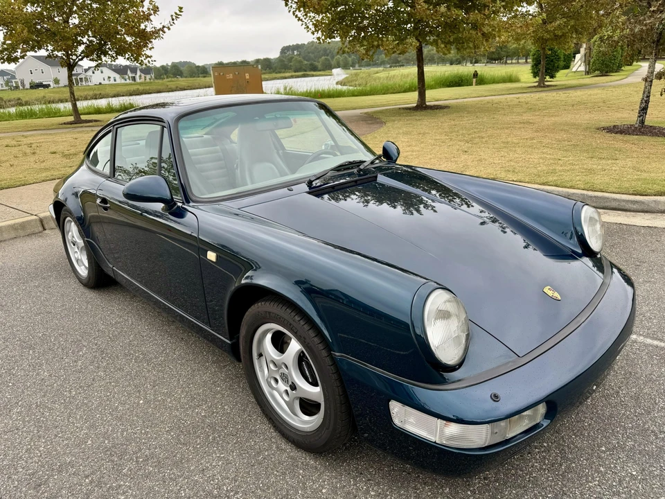 1992 Porsche 964 Carrera 4 - Image 18 of 31
