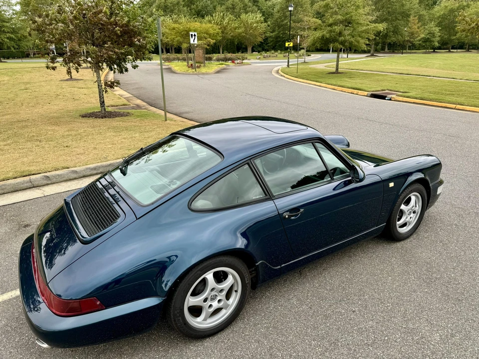 1992 Porsche 964 Carrera 4 - Image 30 of 31