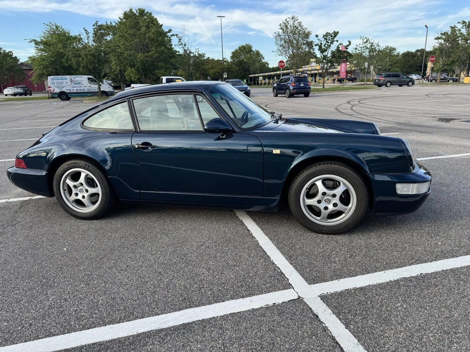 1992 Porsche 964 Carrera 4 - Image 25 of 31