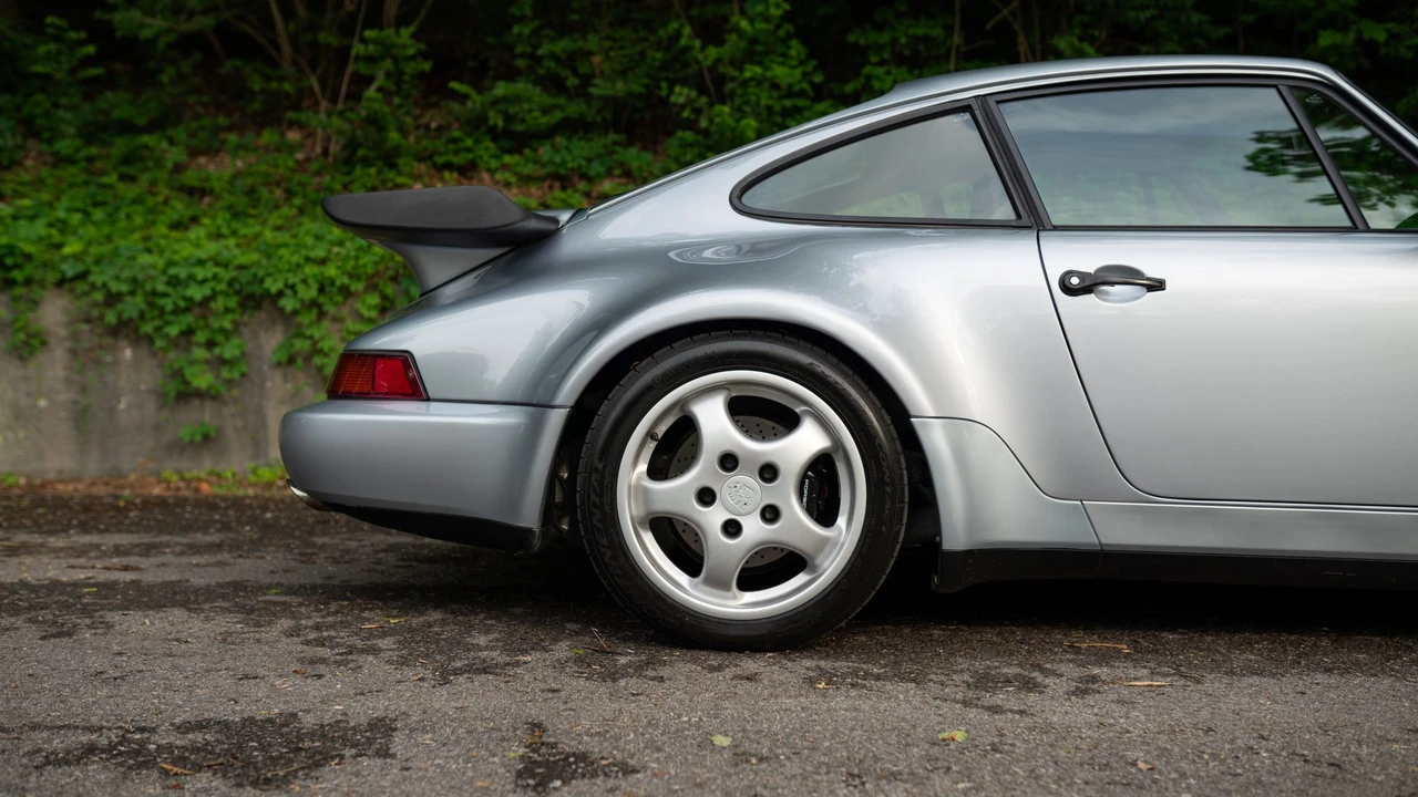 1992 Porsche 964 Turbo - Image 22 of 31