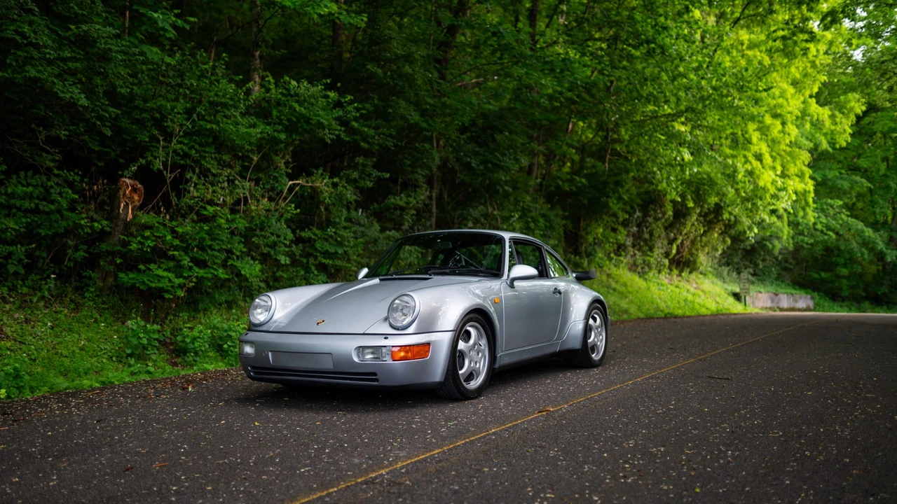 1992 Porsche 964 Turbo - Image 13 of 31