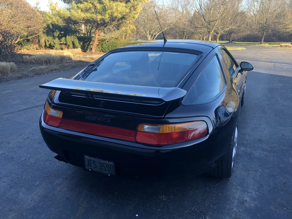 1992 Porsche 928 GTS - Image 11 of 31