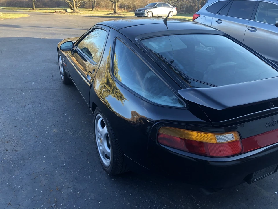 1992 Porsche 928 GTS - Image 24 of 31