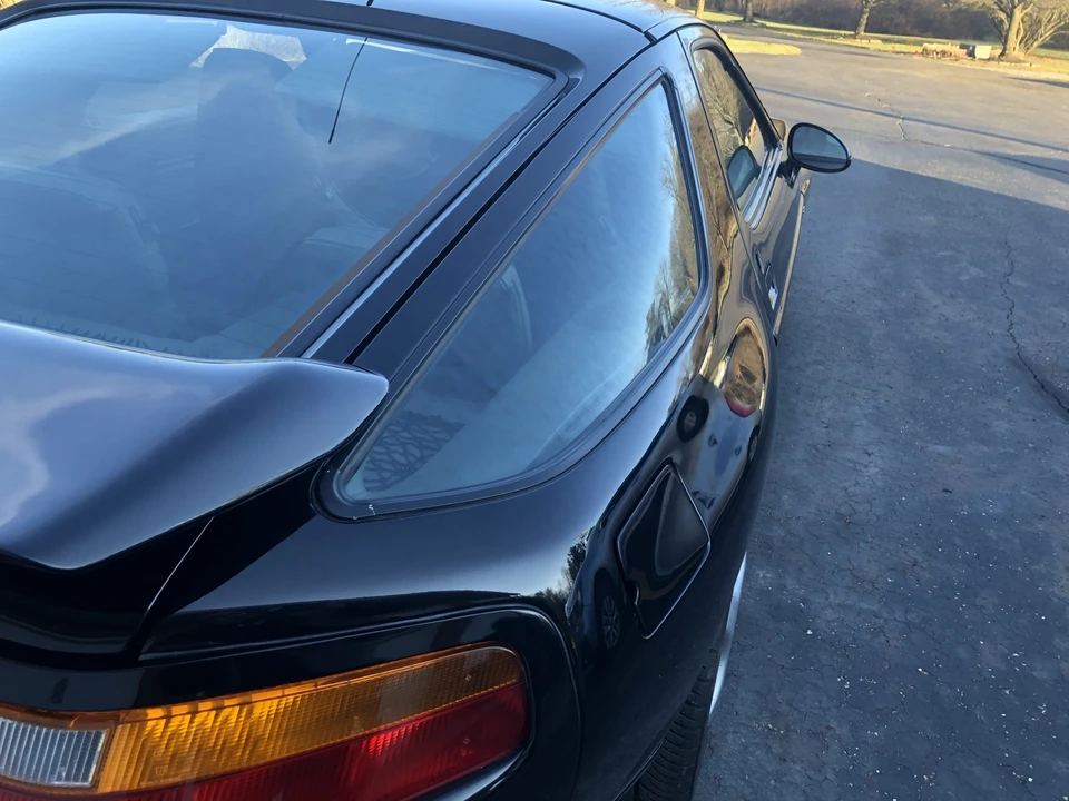 1992 Porsche 928 GTS - Image 26 of 31