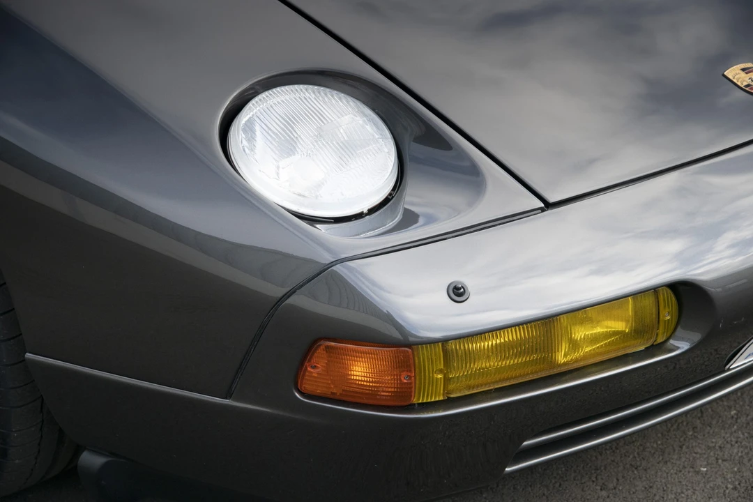 1992 Porsche 928 GTS - Image 17 of 31