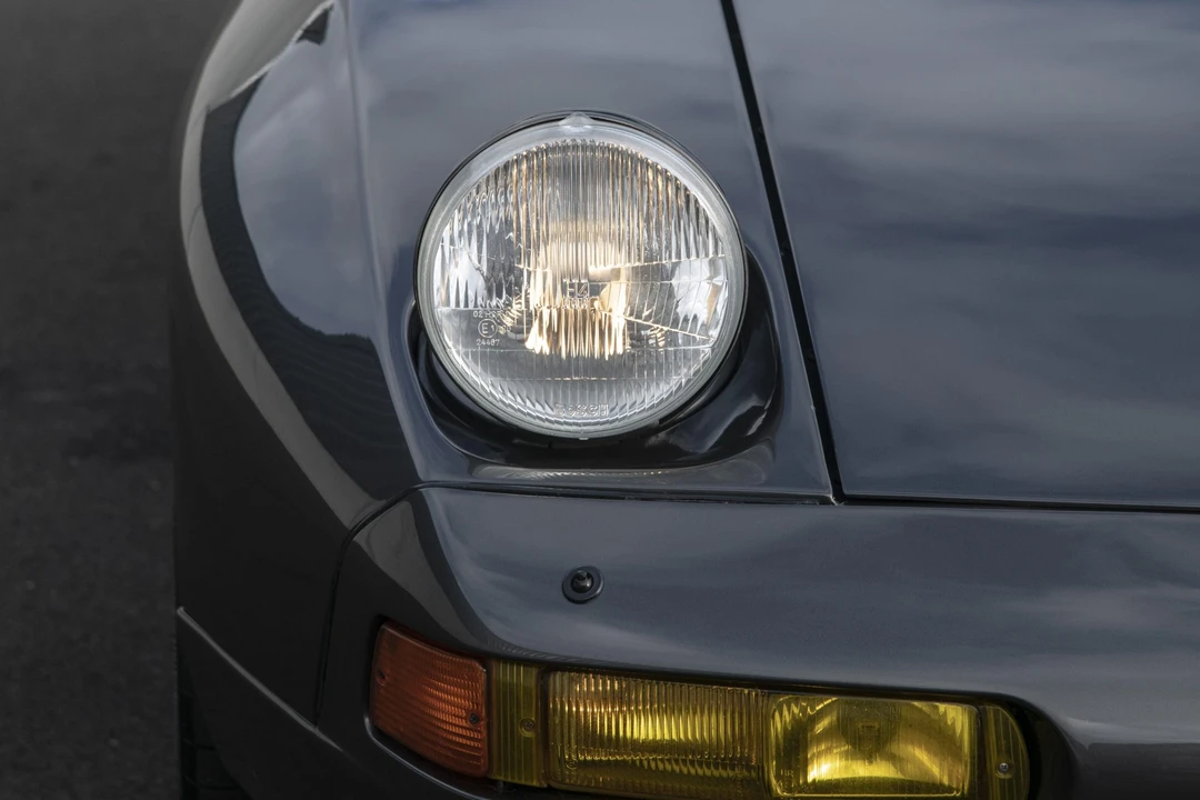 1992 Porsche 928 GTS - Image 15 of 31