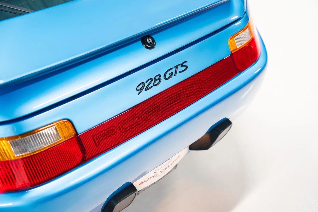 1992 Porsche 928 GTS - Image 28 of 31