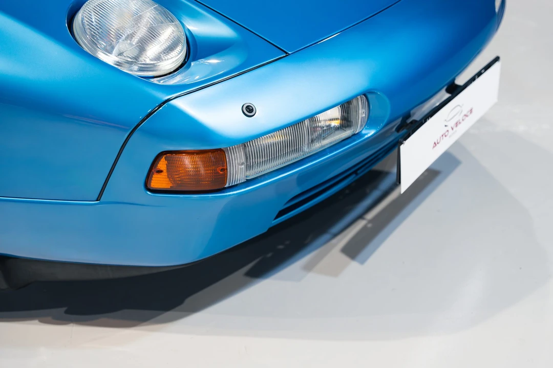 1992 Porsche 928 GTS - Image 12 of 31