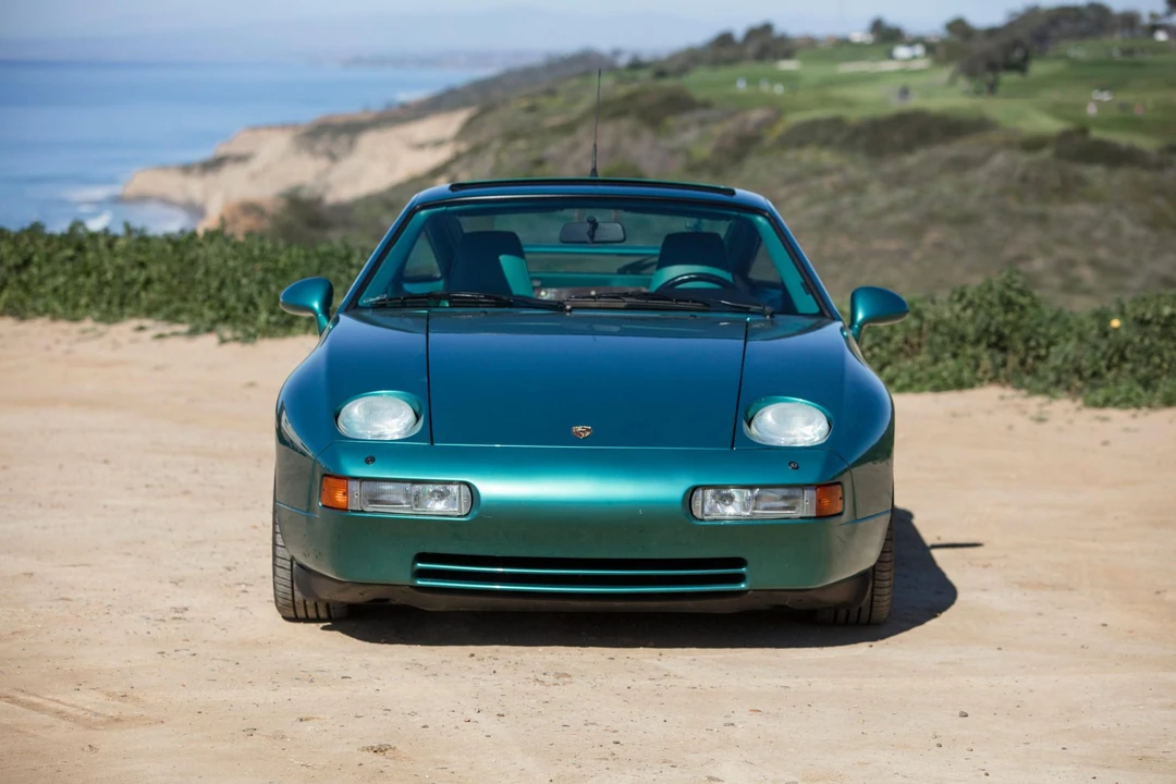 1992 Porsche 928 GTS - Image 12 of 31